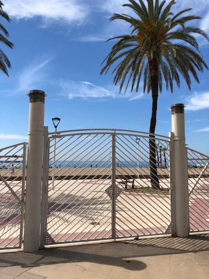 Apartamento Vacaciones En La Playa Calafell El Vendrell Exterior foto